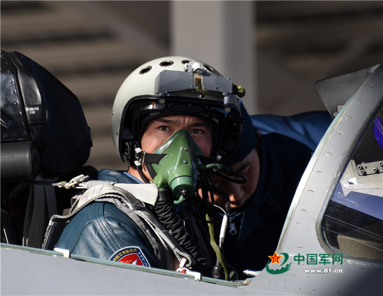 ����:����ս���վ����ձ���֯����ҹ�Կ�ѵ����5��