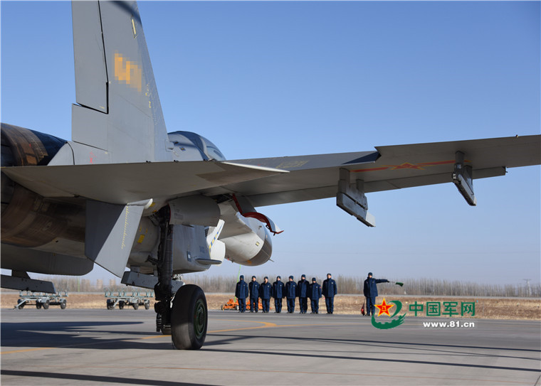 ����:����ս���վ����ձ���֯����ҹ�Կ�ѵ����6��