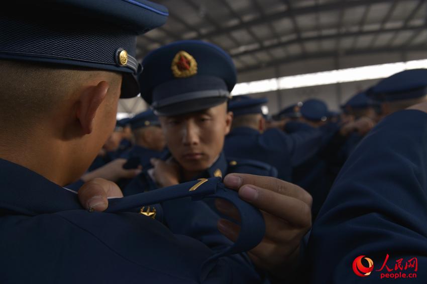 �±����ھ��Ρ�