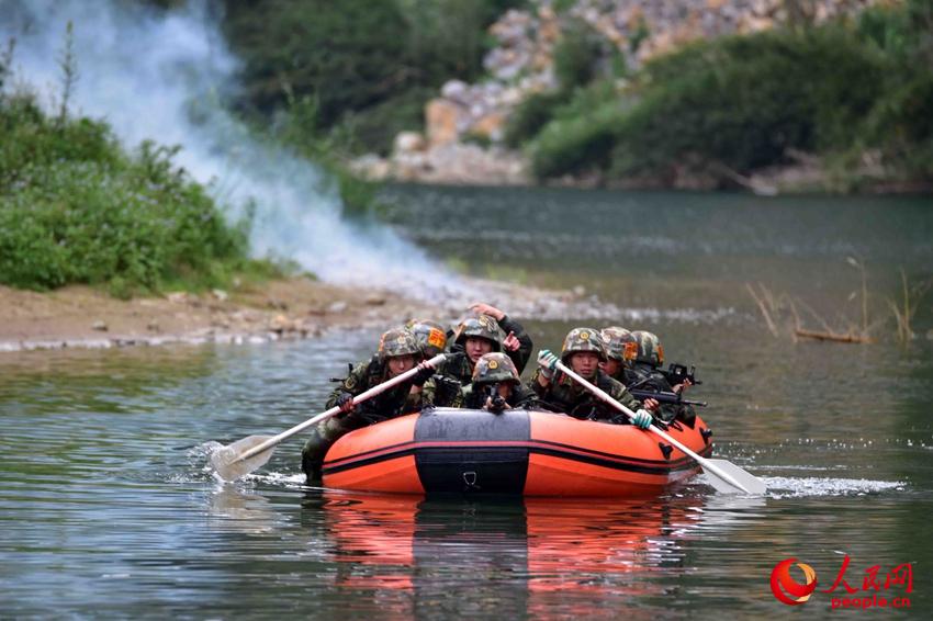 2016��11��30�գ��侯��ս��Աǳ̲��½������