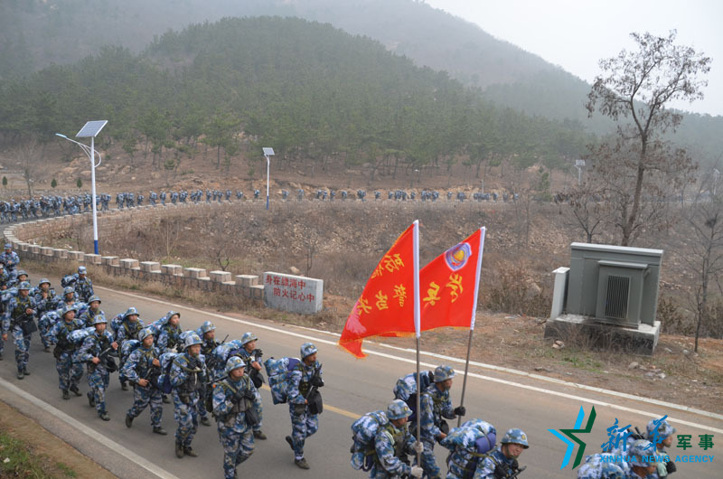 ֱ��������̨���չ���ѧԺ6700�����±�Ұ��ѵ��(ͼ)��14��