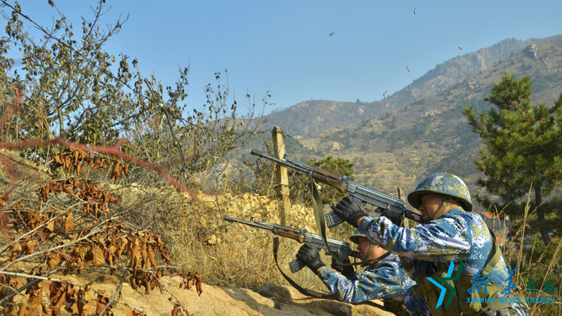 ֱ��������̨���չ���ѧԺ6700�����±�Ұ��ѵ��(ͼ)��16��