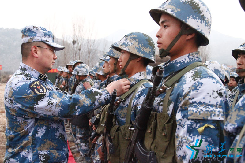 ֱ��������̨���չ���ѧԺ6700�����±�Ұ��ѵ��(ͼ)��13��