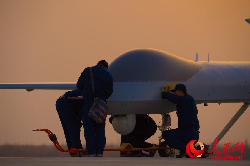 ӭ�ų����� ��һ���µķ��м�����ʼ�������Ӱ