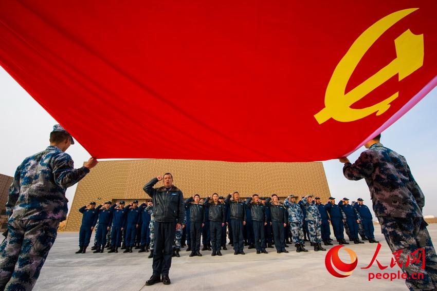 ��Զ���������ᶨ�����ߣ�ȷ�����еĺ�������ƫ���������Ӱ 