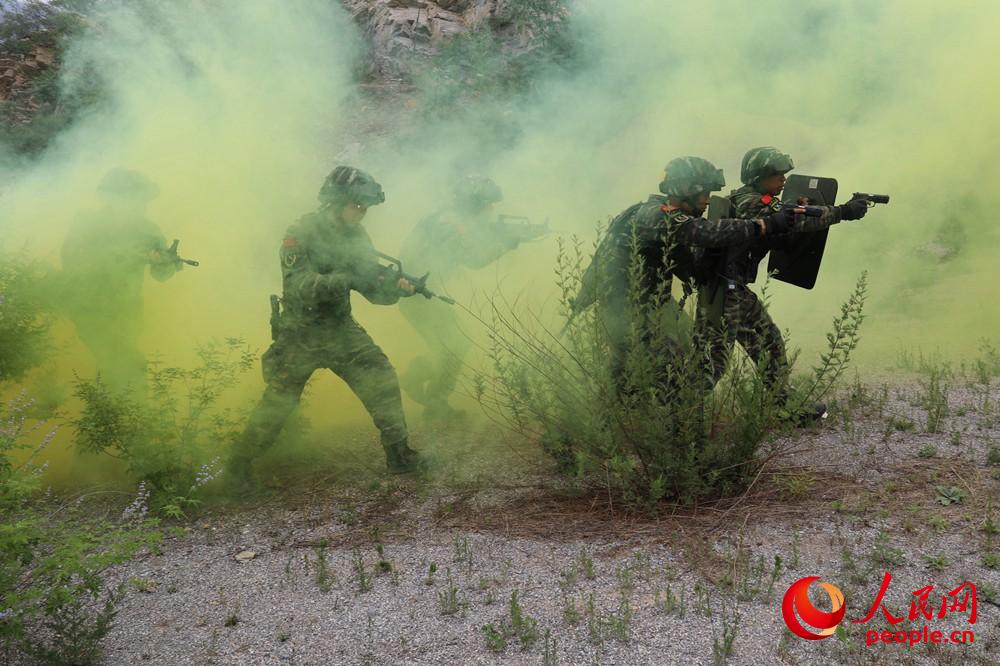 ��ս��Ա���ս����������ǰ����