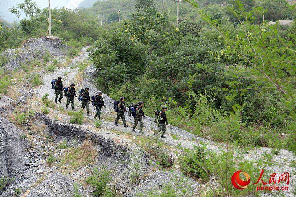 ��ս��Ա��ɽ�ȸ��ؽ��и����о���