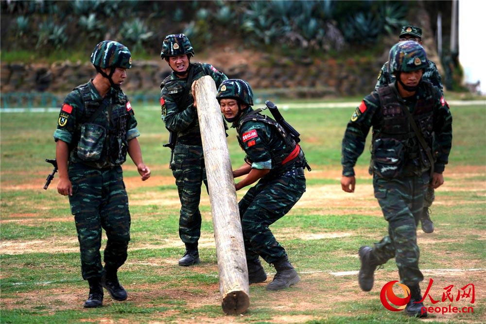 ���м�������ѵ�����׽��� ��