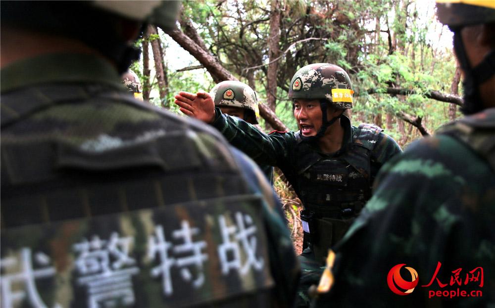 ��սС��ָ��Ա�´���ս����׽��� ��