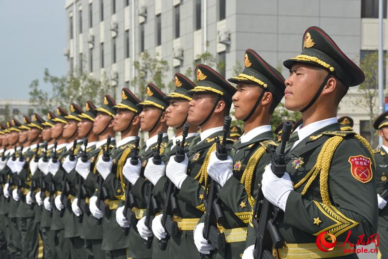 ���̷�������ѵ��������Ӱ�����Ӿ꣩