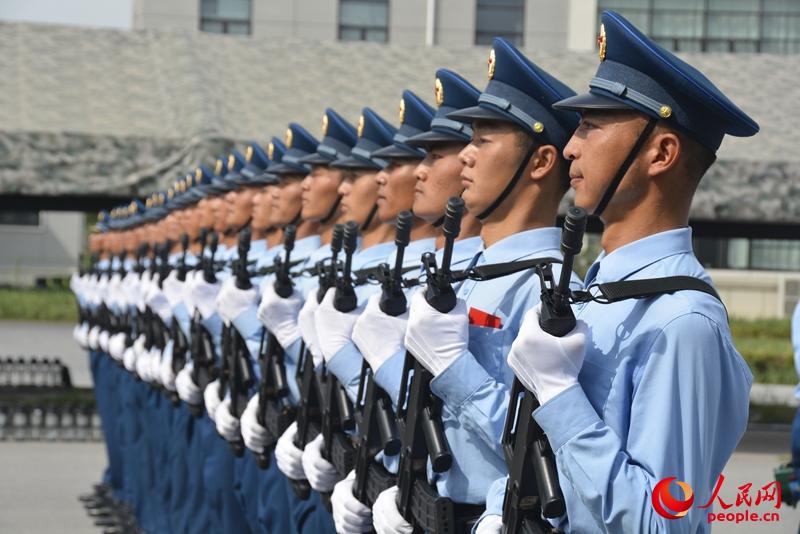 �վ���������ѵ��������Ӱ�����Ӿ꣩