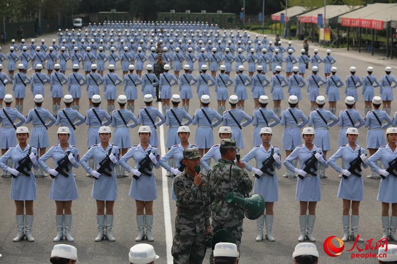 �����������ѵ��������Ӱ������俣�