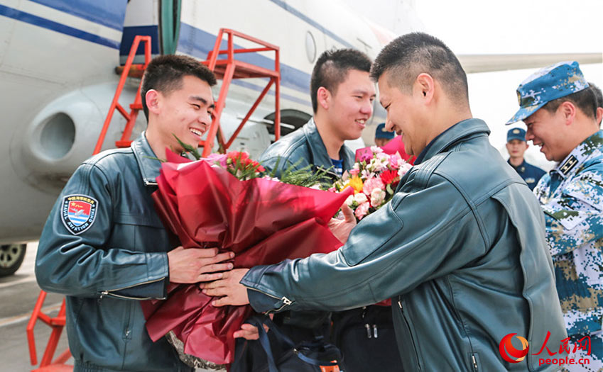 ��ʦ���ѣ���ף���ɡ�