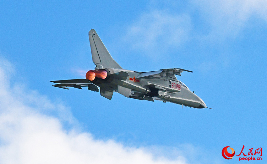 �������ա�