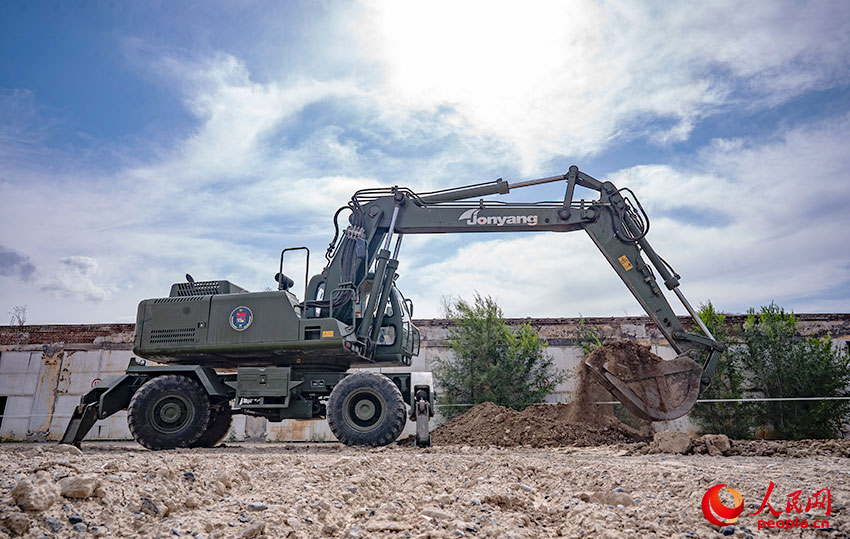 �����ֶӽ����ھ��Ӧ����ҵ��