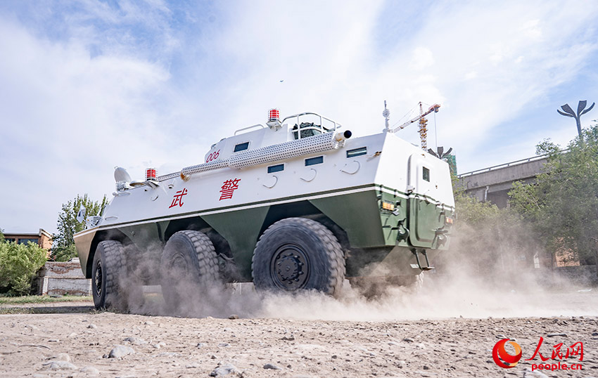 װ�׷ֶӿ�չװ�׳��������ѵ����