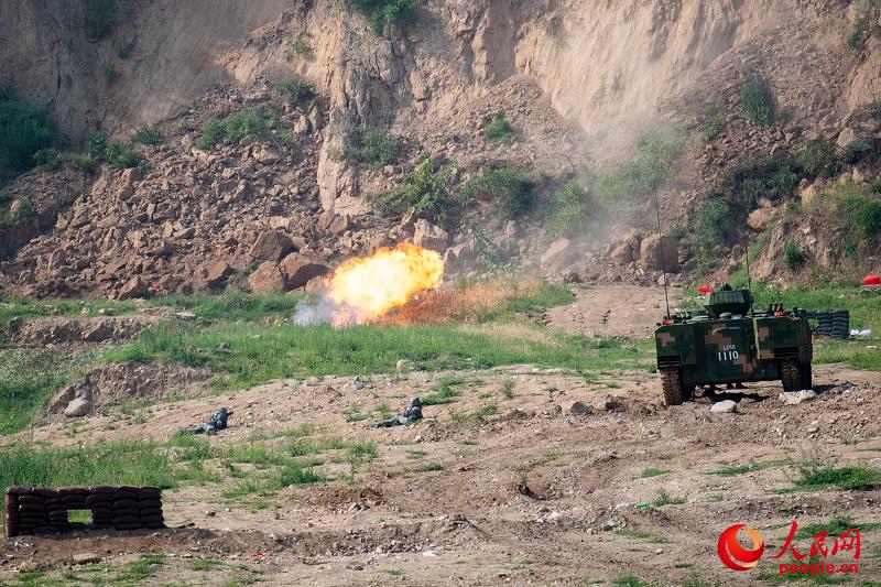 ����һ�������ֵ������û�С��¡��֡�����һ������ս��������һ��ʵս��������ȫԱȫװս��������һ�δ��졣���׺�����Ũ�̹������о�;�У��ٱ������ɹ����ö�����飬��ǰ30������װ��Ա����Ԥ������������������� ��������