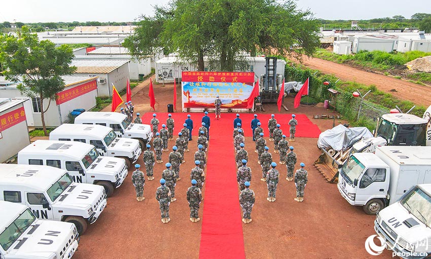 ���᳡��ѫ�ֳ���