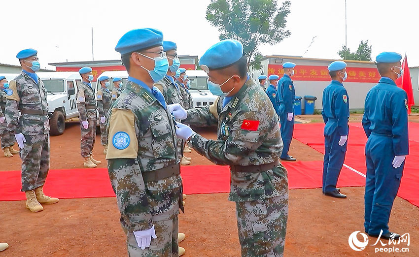 ���᳡Ϊ�ٱ���ѫ��