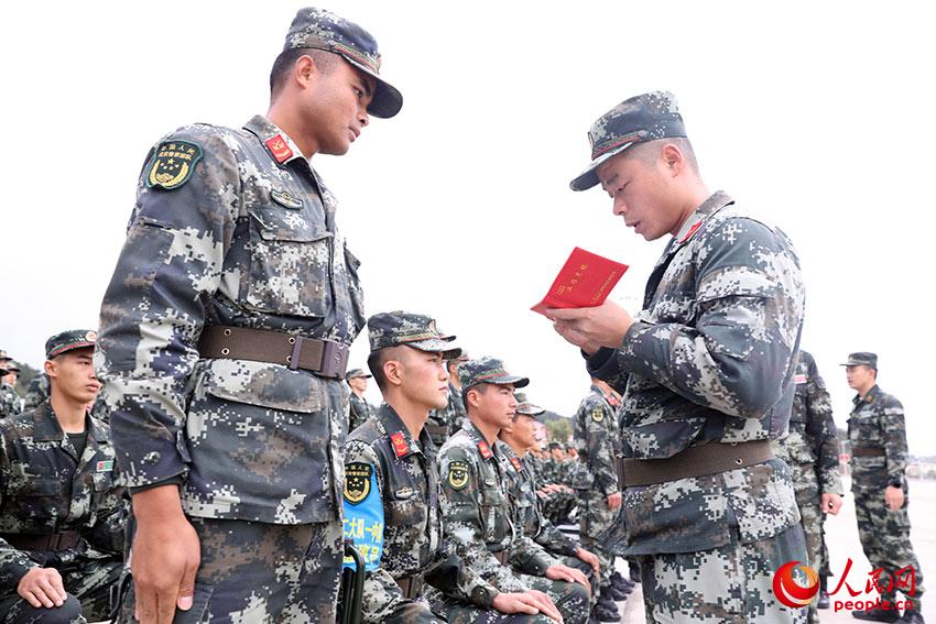 ���������Ա����������к˲顣