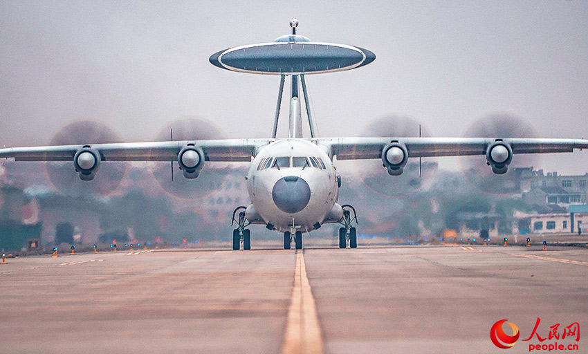 ��ӥ������