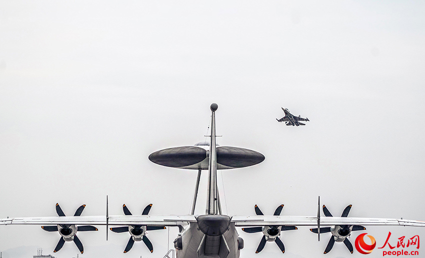 ֱ��������