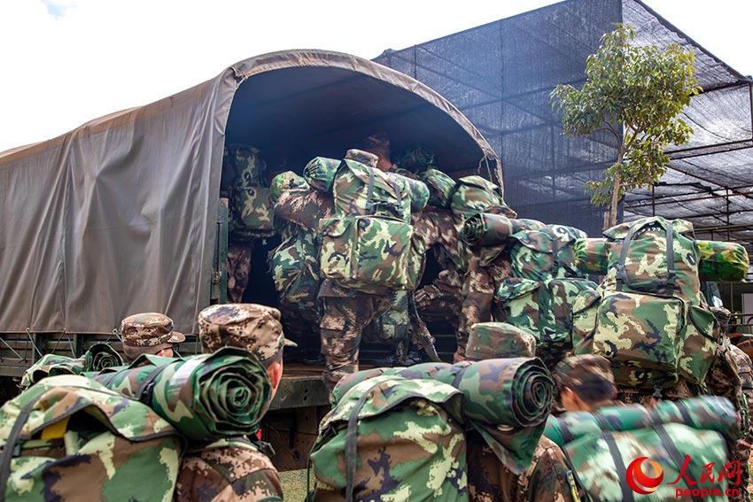 ��Ա���ٵǳ���