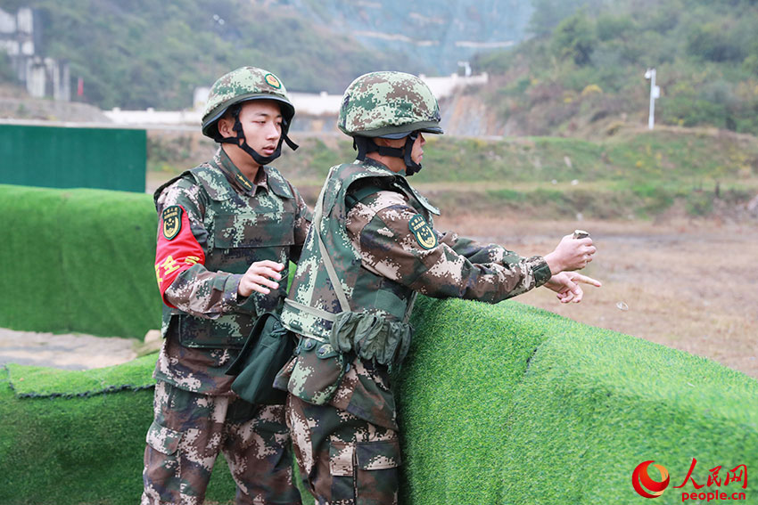 �±����ɳ�ר��һ��һ�����������±�����ʵ��ʵͶ��