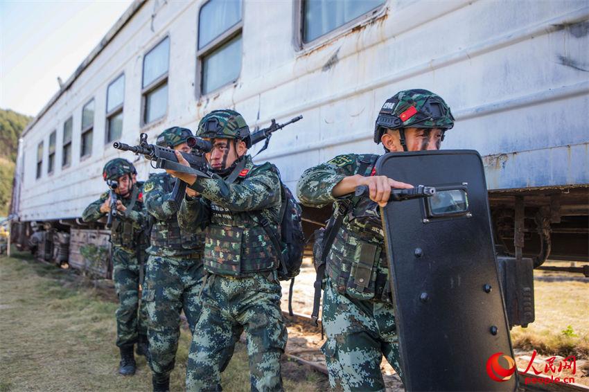 ���νӽ�����Ŀ�ꡣ