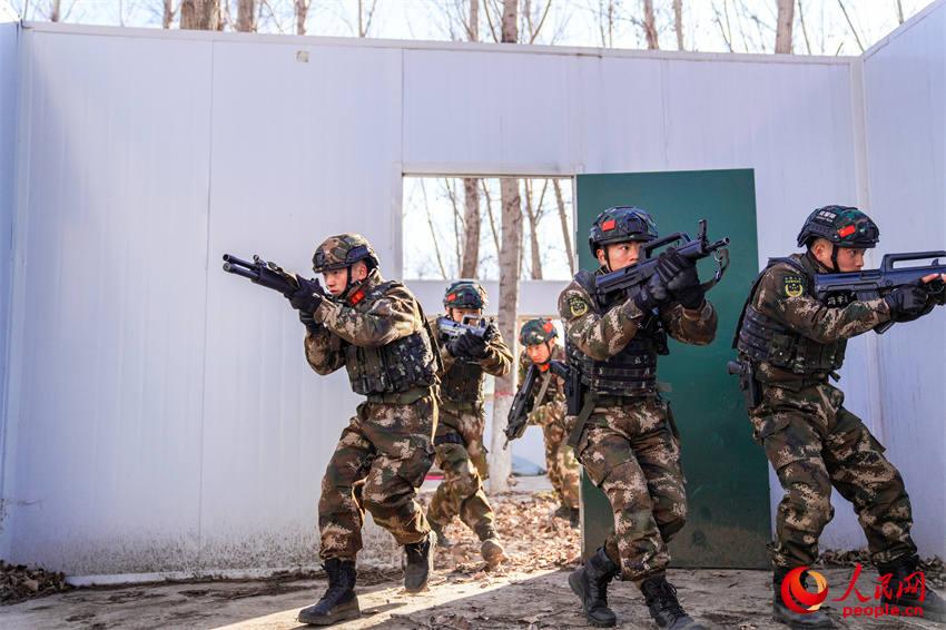 ս��С����з���ͻ��ѵ����