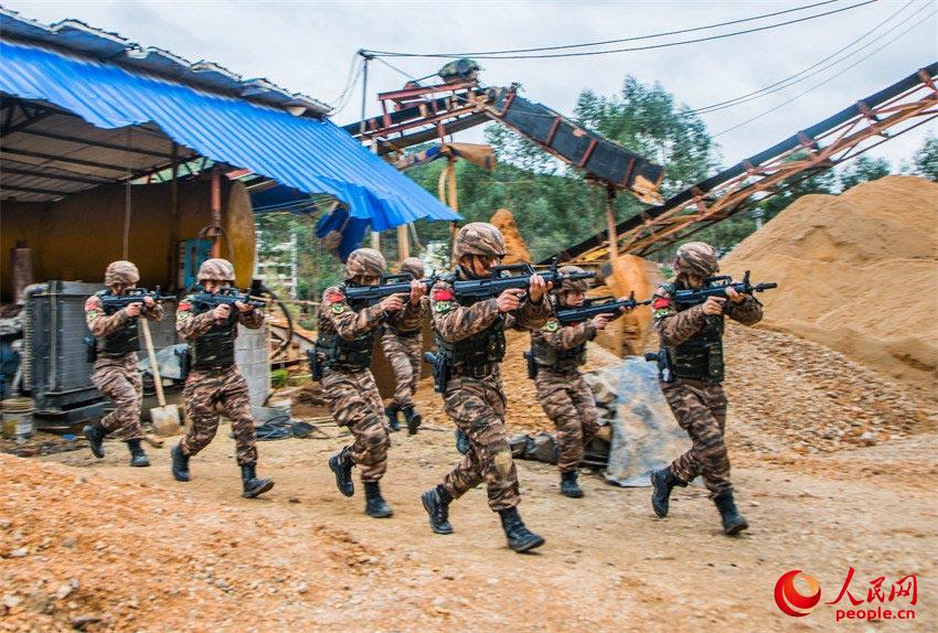 ����Ŀ��,���ٳ�����