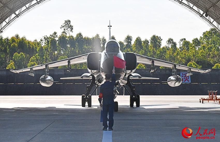 ������Ա����ս����⡣