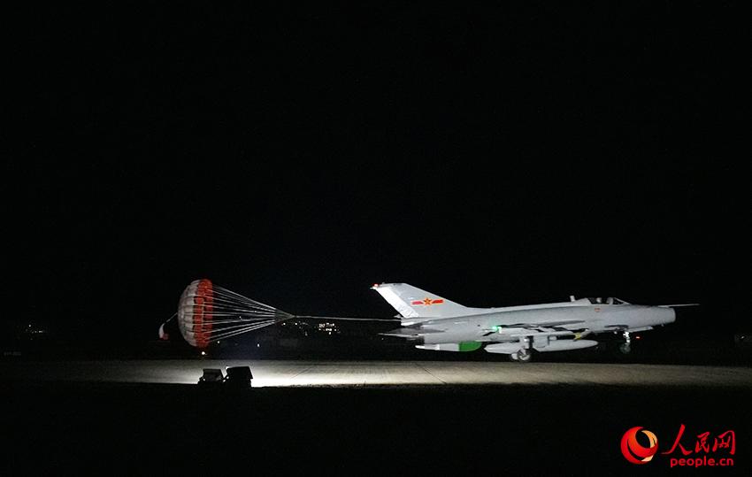 ս����ȫ������