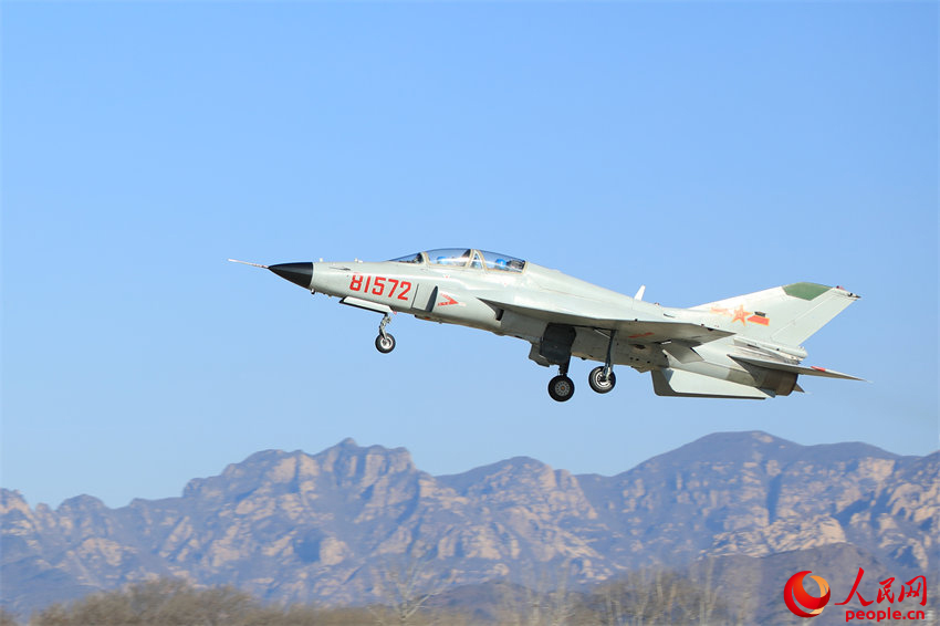 �������ա�