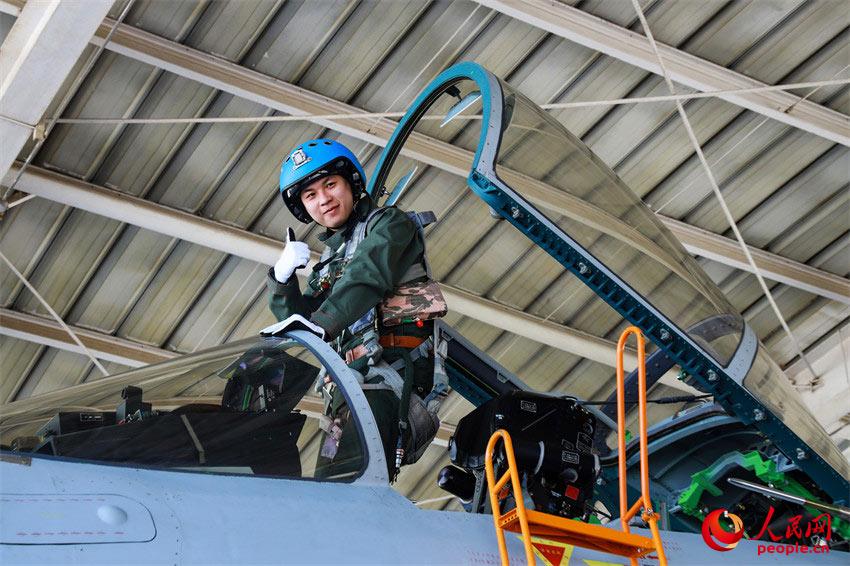 ��ɵ���ѵ����