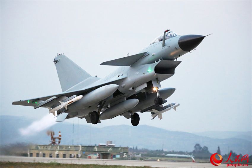 ս���������ա�