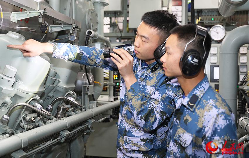 ���ڽ�ͧ����ά���������顣