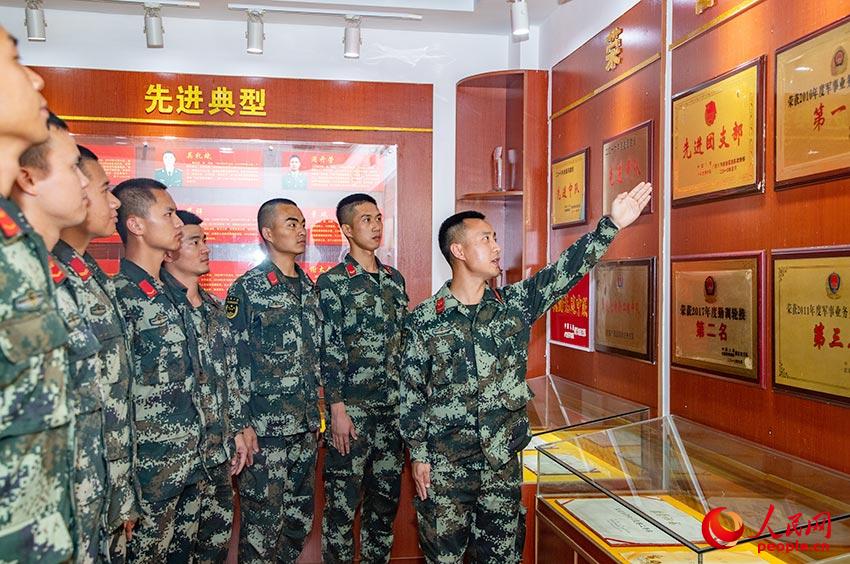 ���¶�ʷ��