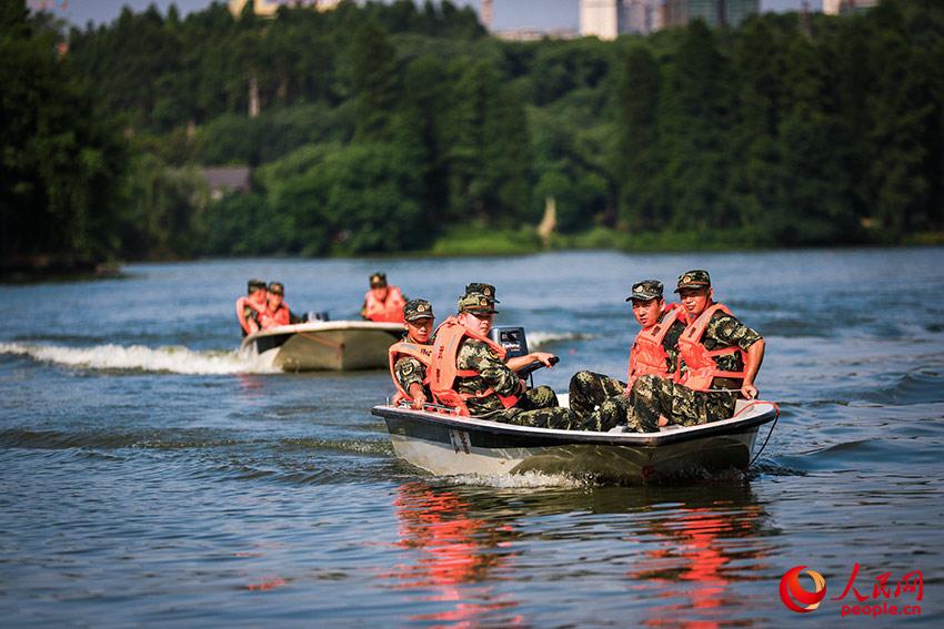 �ٱ���Ϥ��������ܡ�