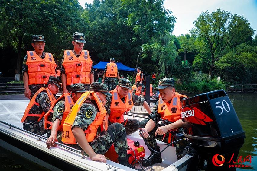 ��Ա������������ܡ�