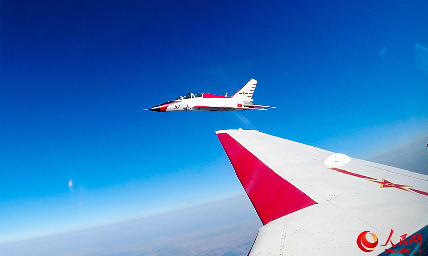 ���б�ӷ��С�