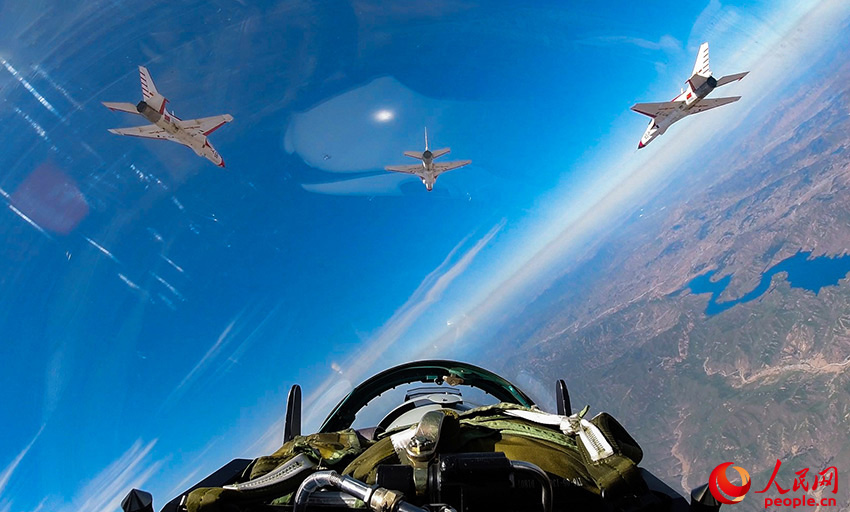 ���б�ӷ��С�