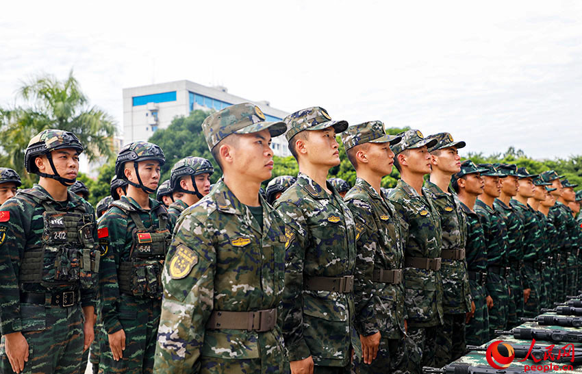 �ٱ��������жӡ�