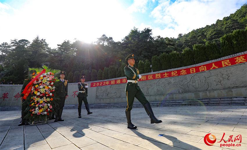 �����λ��