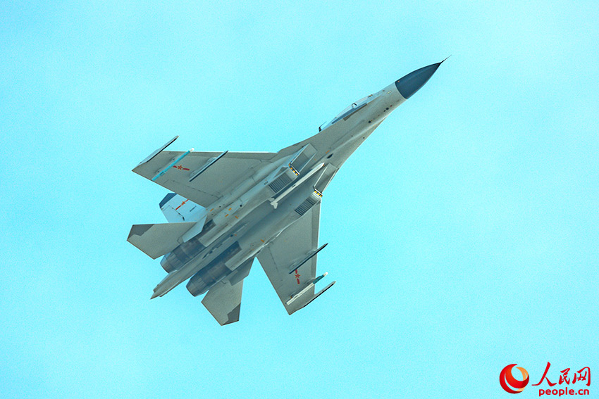 ս�����衣