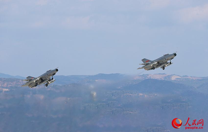 ˫����Ӽ������ա�