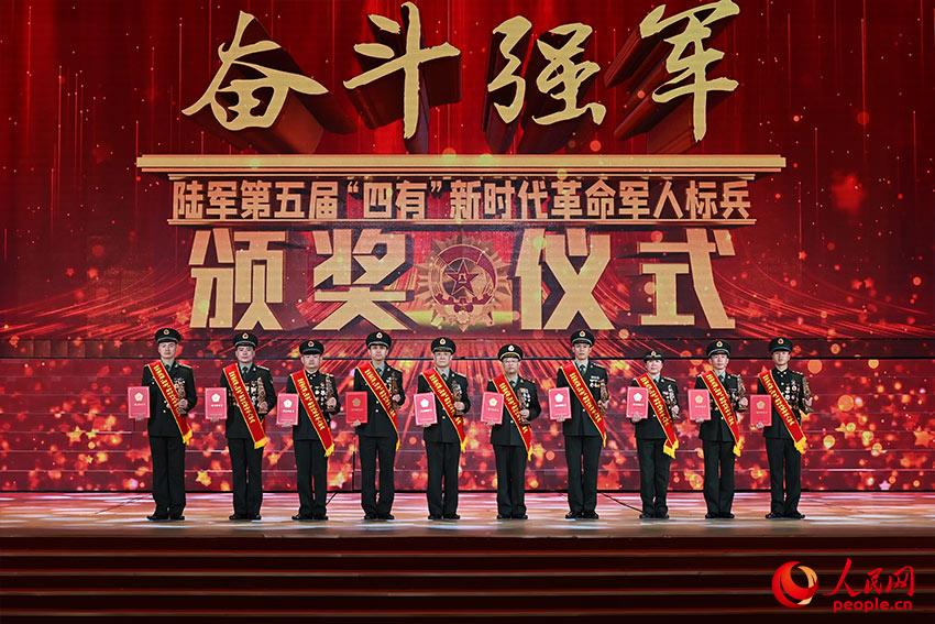 ½������조���С������