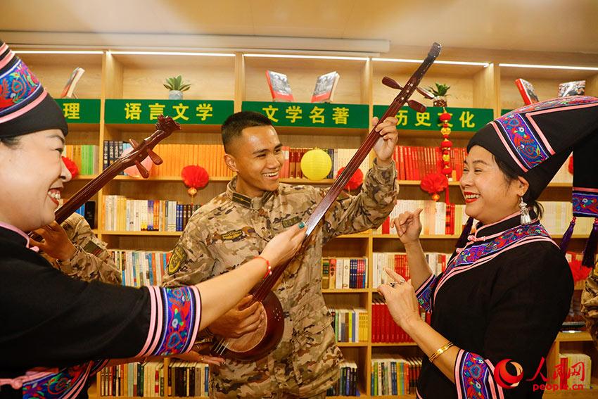 �ٱ��롰�����衱���л�����