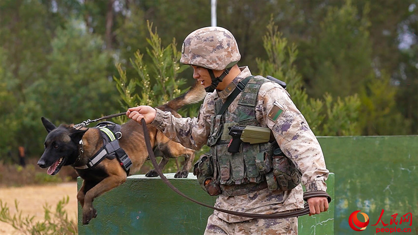 ��Խ��ǽ��