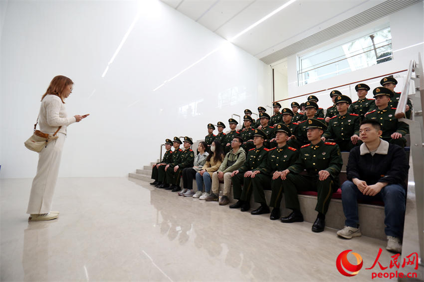 �������ԡ�